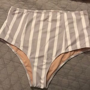 Kortni Jeane high cut bottoms grey/white stripes